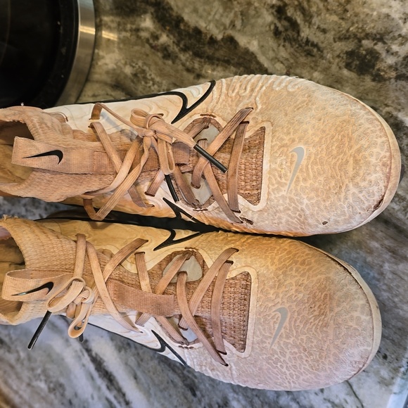 Mens Nike Alpha Huarache Metal Cleat - Picture 2 of 8